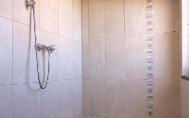 ★ Sea View ★ 1 Minute to Oldtown and Beach ★