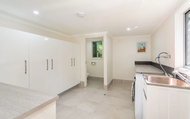 Kokomo, thats where we want to go - Bellara