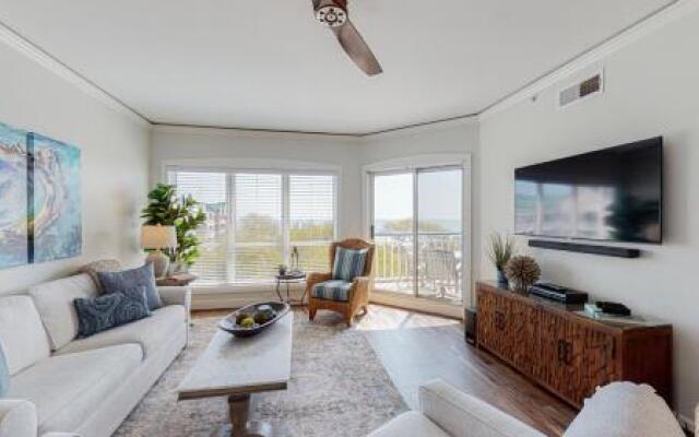 Windsor Court South by RedAwning