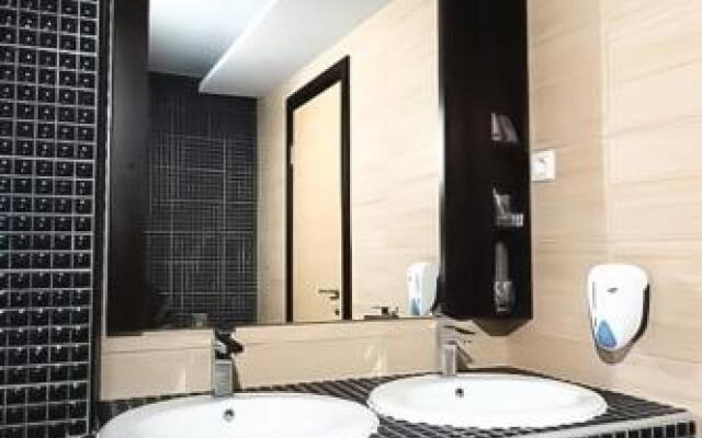 Biser Hotel