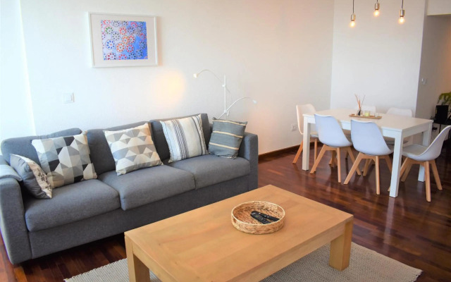 Madeira, 3 bedroom apartment with ocean views in Funchal