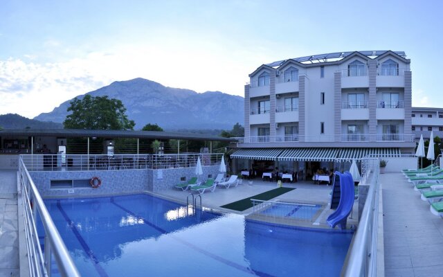 Erkal Resort Hotel