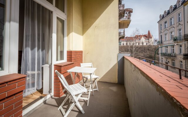 Fragola Budget Rooms & Apartments