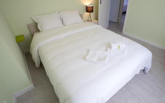 Maison de ville avec 3 chambres et grand terrain