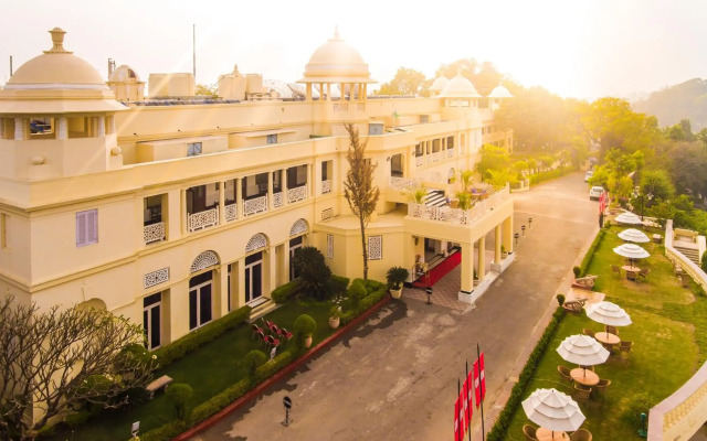 The Lalit Laxmi Vilas Palace