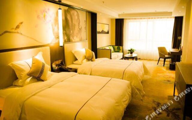 Tianfu Letu Hotel (Tangyin Yuefei Temple Scenic Area)
