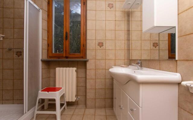 N66 - Numana, Trilocale in Centro Con Giardino