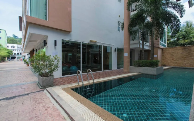 "6/18-penthouse 3 Bedrooms Walking To Patong Beach"