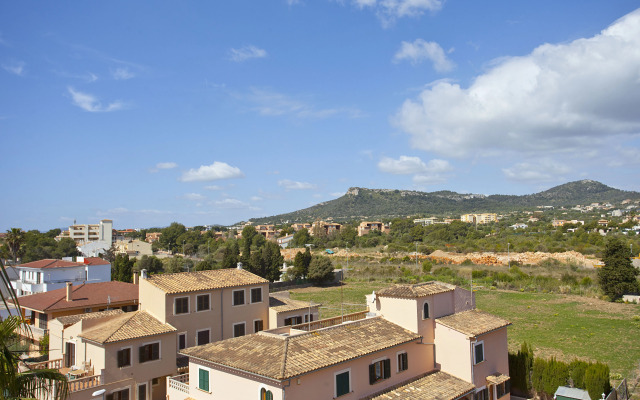 Sol y Mar Apartments