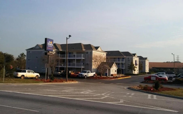 InTown Suites Extended Stay Savannah GA