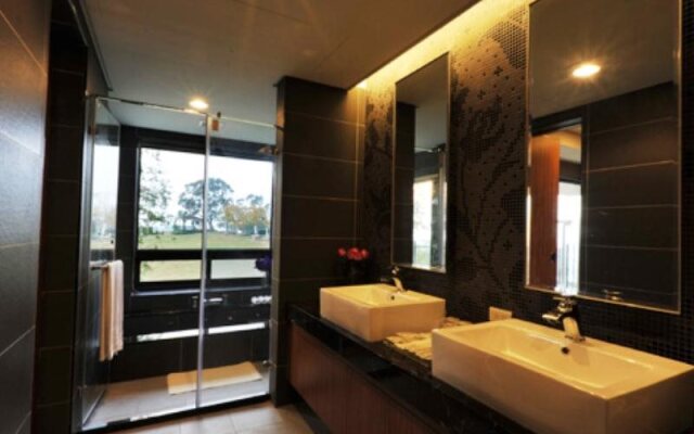 Nature View Hotel