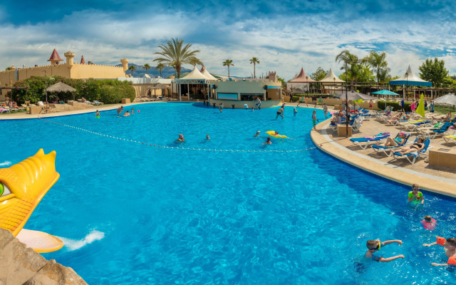 Magic Robin Hood Waterpark Lodge Resort