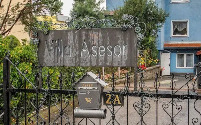 Villa Asesor