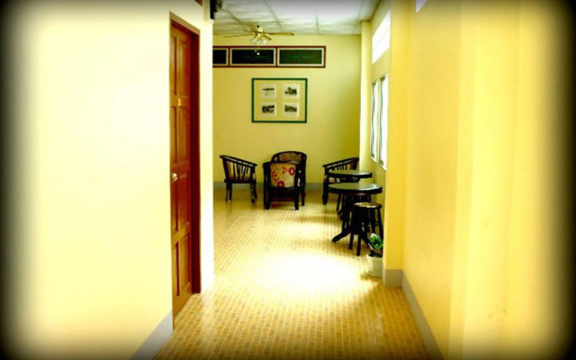D's Corner & Guesthouse