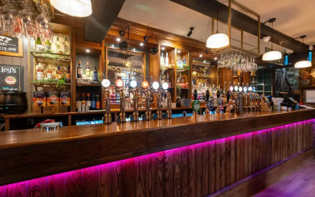 Rockingham Arms by Greene King Inns
