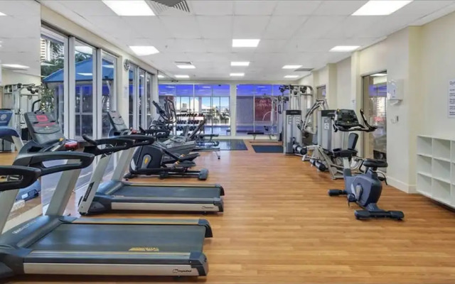 Chevron With 3beds and own Carpark Within Tower3