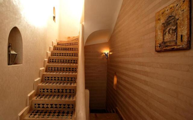 Riad Julia
