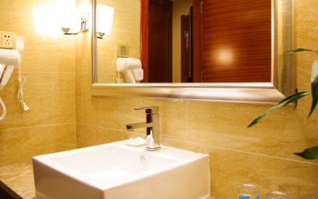 Zhonghai Business Hotel