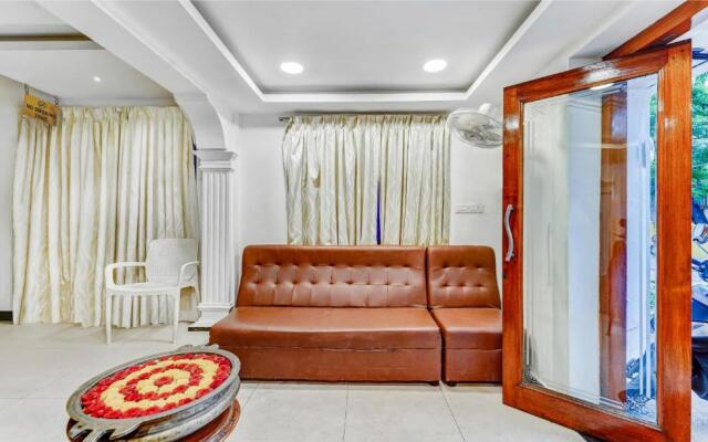 Treebo B Coral, 2 Km From Promenade Beach