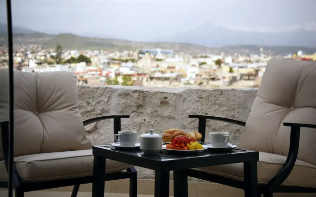 Acolpacha - Tambo Boutique