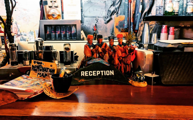 WORLDTRECK DINER & GUESTHOUSE - Pise - Hostel