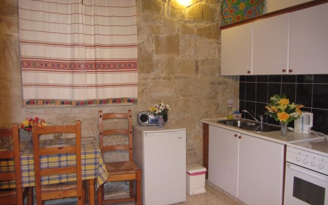 Meli House
