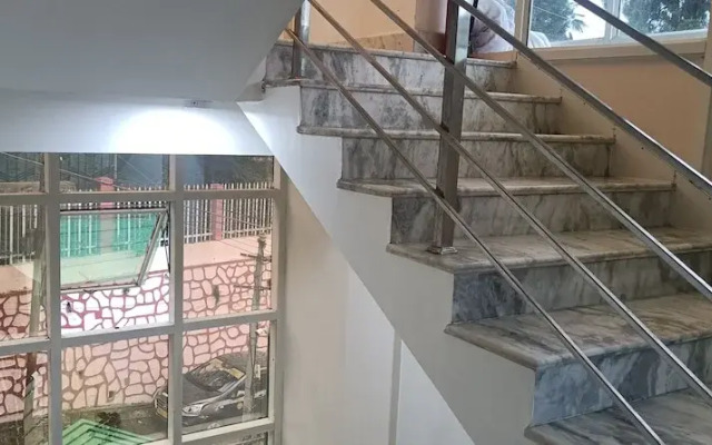Hotel Shillong Rains Inn By Roh