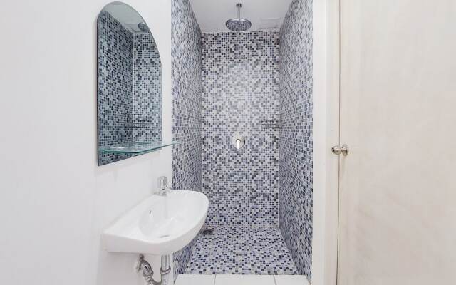 Comfort Studio No Kitchen Apartment At Aeropolis Residence