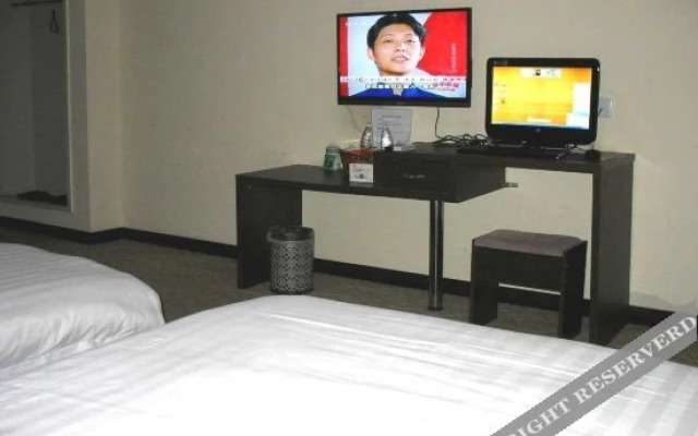 Pai Hotel (Chengdu Xindu Baoguang Plaza)
