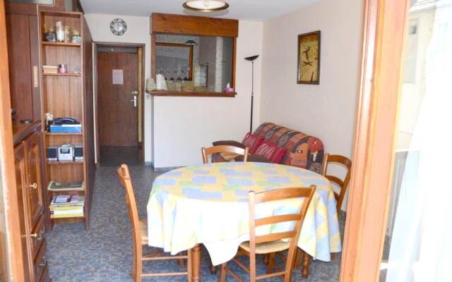 Apartment With 2 Bedrooms in Bagnères-de-luchon, With Wonderful Mounta