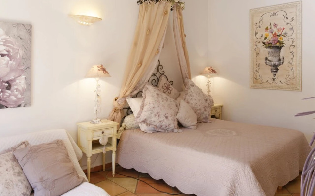 Villa Parfum de Roses