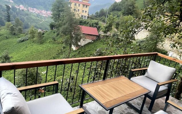 Mezra Doğal Dağ Evleri̇