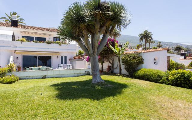 Home2Book Amazing La Palmita Suite