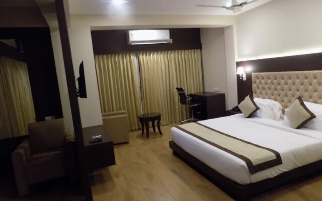 Hotel Sarah International