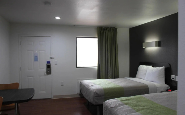 Studio 6-Houston, TX - East