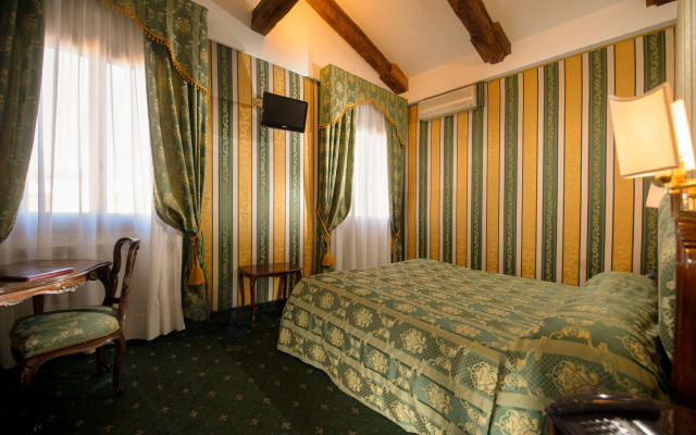 Hotel Centauro