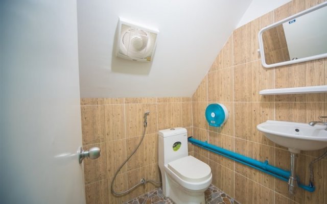 Panda Hostel Phuket - Adults Only