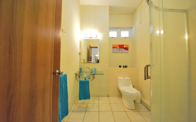Paradya Beach Apartments
