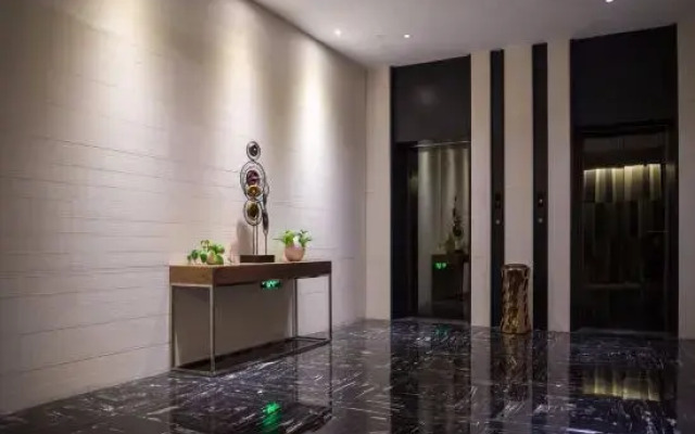 Gallery Hotel