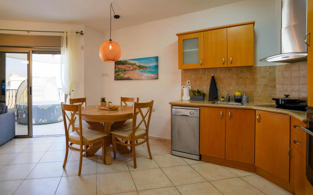 two bed room apartment 5 min walk to the beach