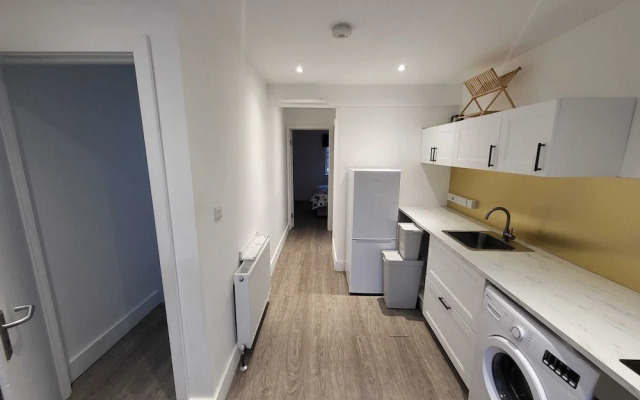 Impeccable 1-bed Apartment in London