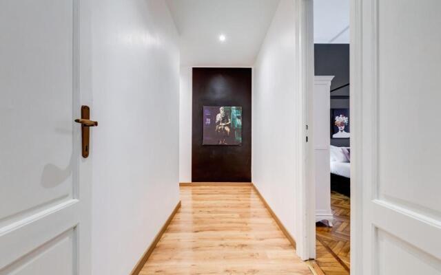 BDC - Residenza Valadier 3-Bdr and 3 bathrooms apt