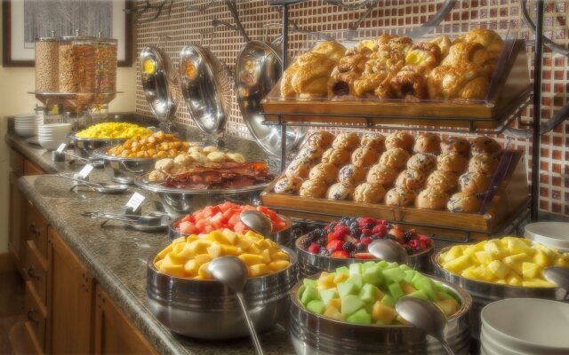 Snake River Lodge - Amenities at Sister Property