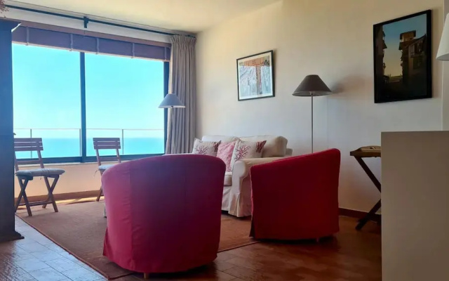 Albufeira Beach Cliffs House