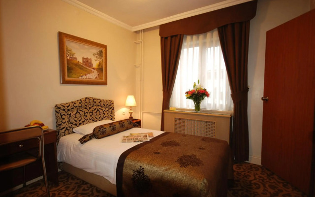 Hotel Mithat