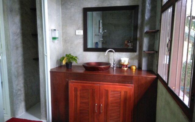 Baan Suan Rabieng Tung @ Doi Lo