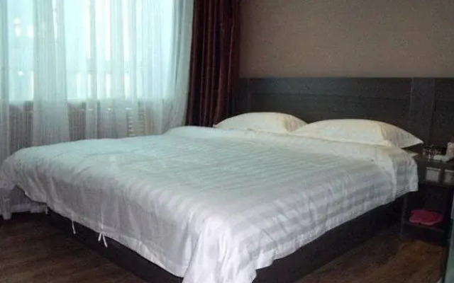 Tianying Fashion Express Hotel