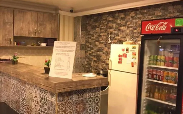 Ozgur Hotel