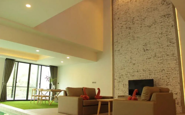 Pause Pool Villa By Replay