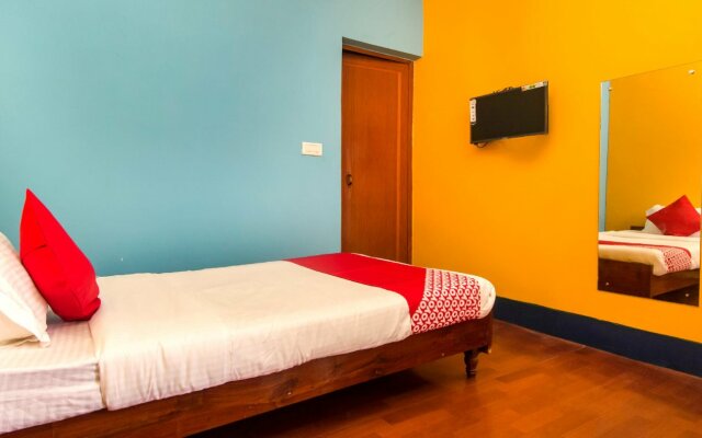 Comfort Zone By OYO Rooms